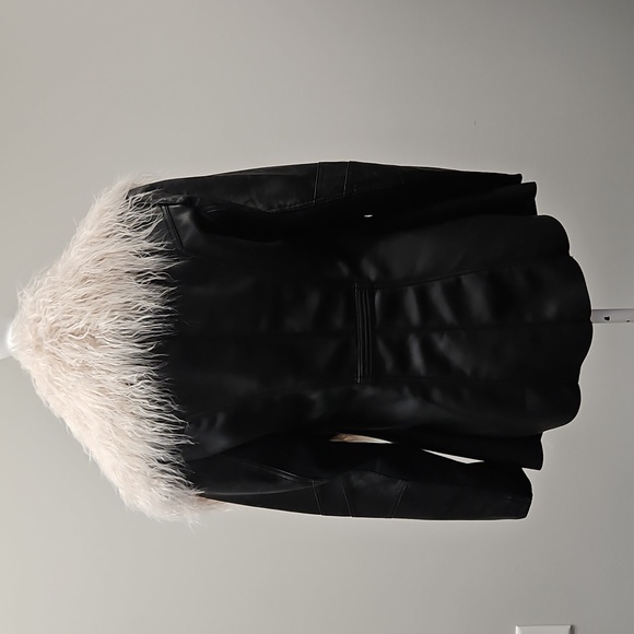 The Limited Collection Jacket - Picture 4 of 6